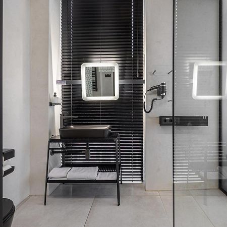 Ribas Rooms Lutsk Bagian luar foto