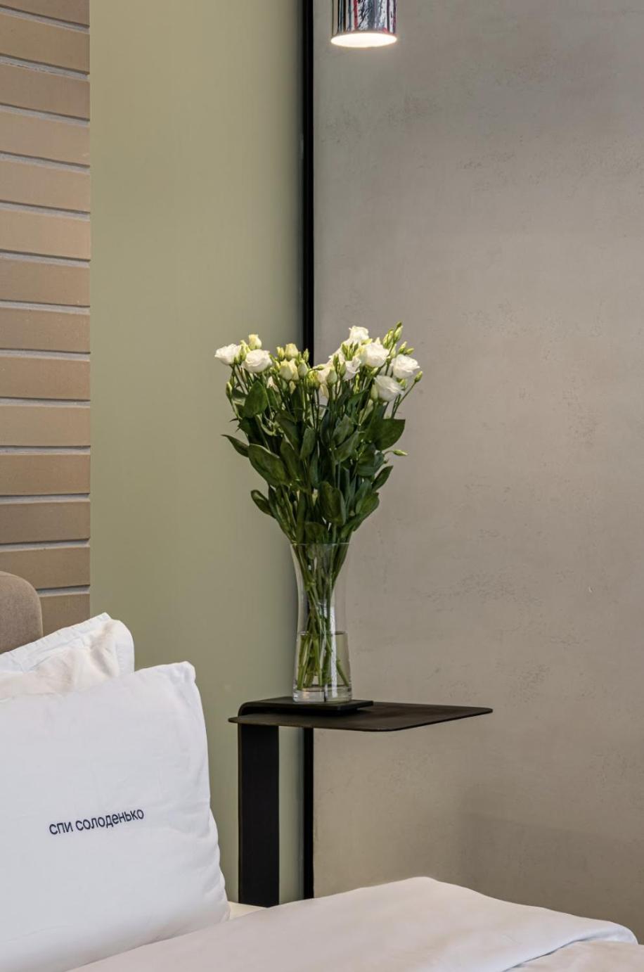 Ribas Rooms Lutsk Bagian luar foto
