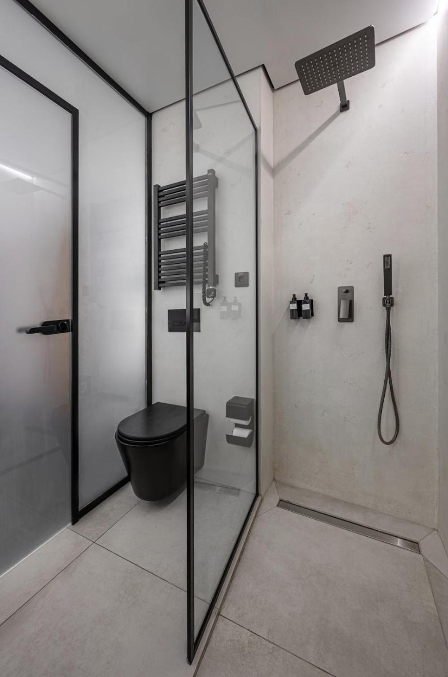 Ribas Rooms Lutsk Bagian luar foto