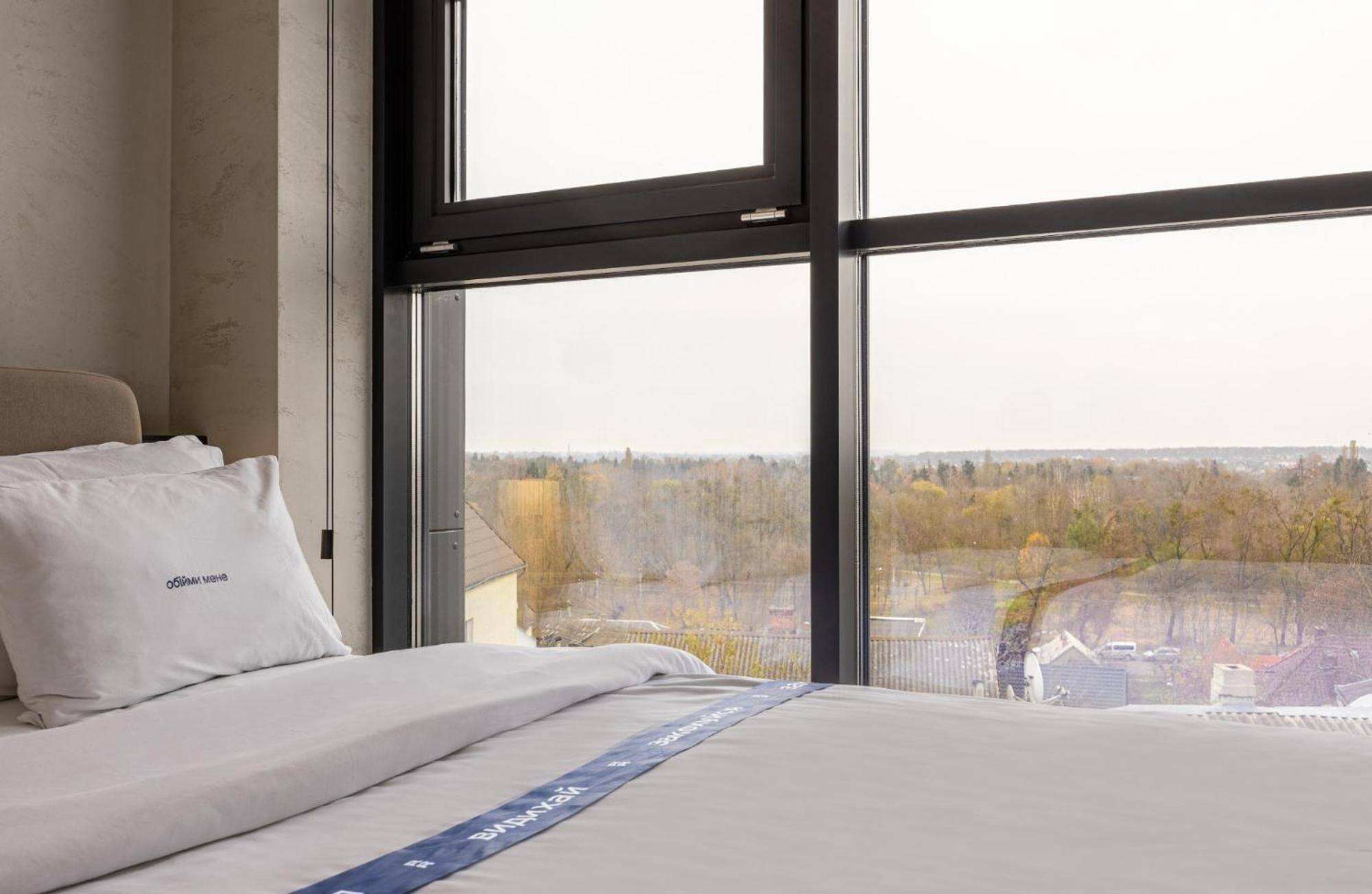 Ribas Rooms Lutsk Bagian luar foto